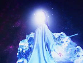 Hit Tip July 2022: Thy Veils – Lina Luna