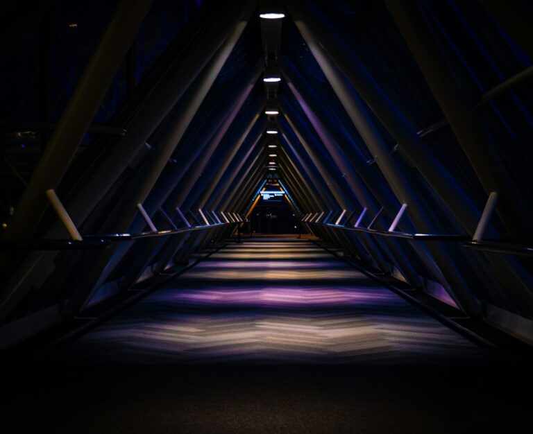 Synthwave Surge: How the 2020s Revived the 80s Music Phenomenon