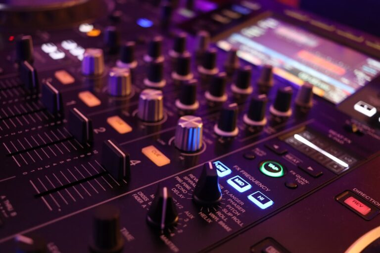 “From Jingle Bells to Trap Beats: Innovating Christmas Music for the Modern Listener”