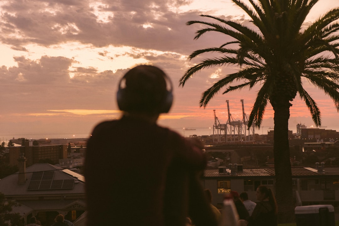 Afro House Sunset Vibes: The Tribal Electronic Sound Redefining Global Club Culture